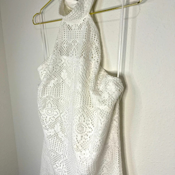 Walter Baker Elegant Crochet Lace Halter Dress Chic Sleeveless Timeless Size XL - Picture 4 of 7